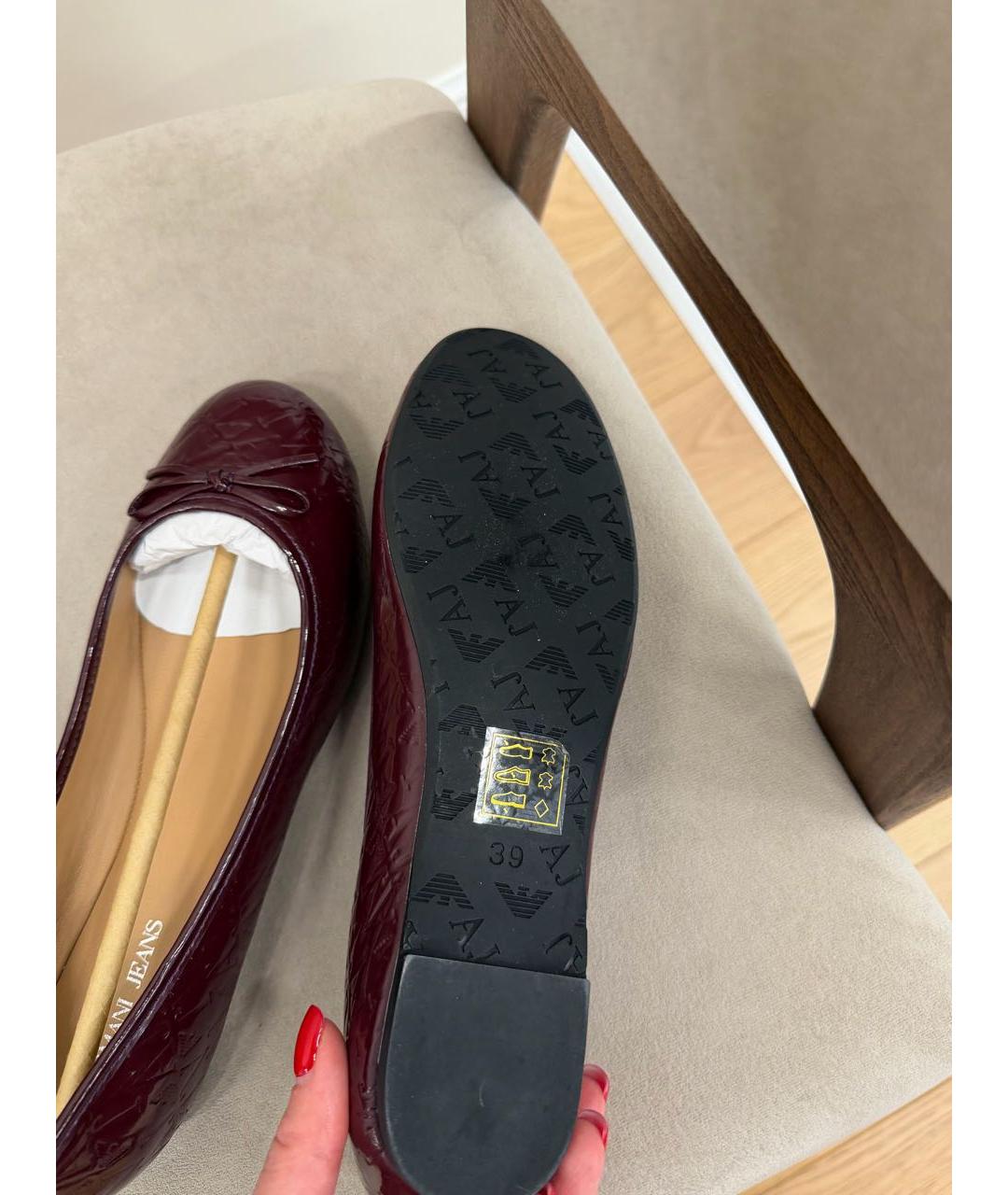 ARMANI JEANS Бордовые кожаные балетки, фото 6