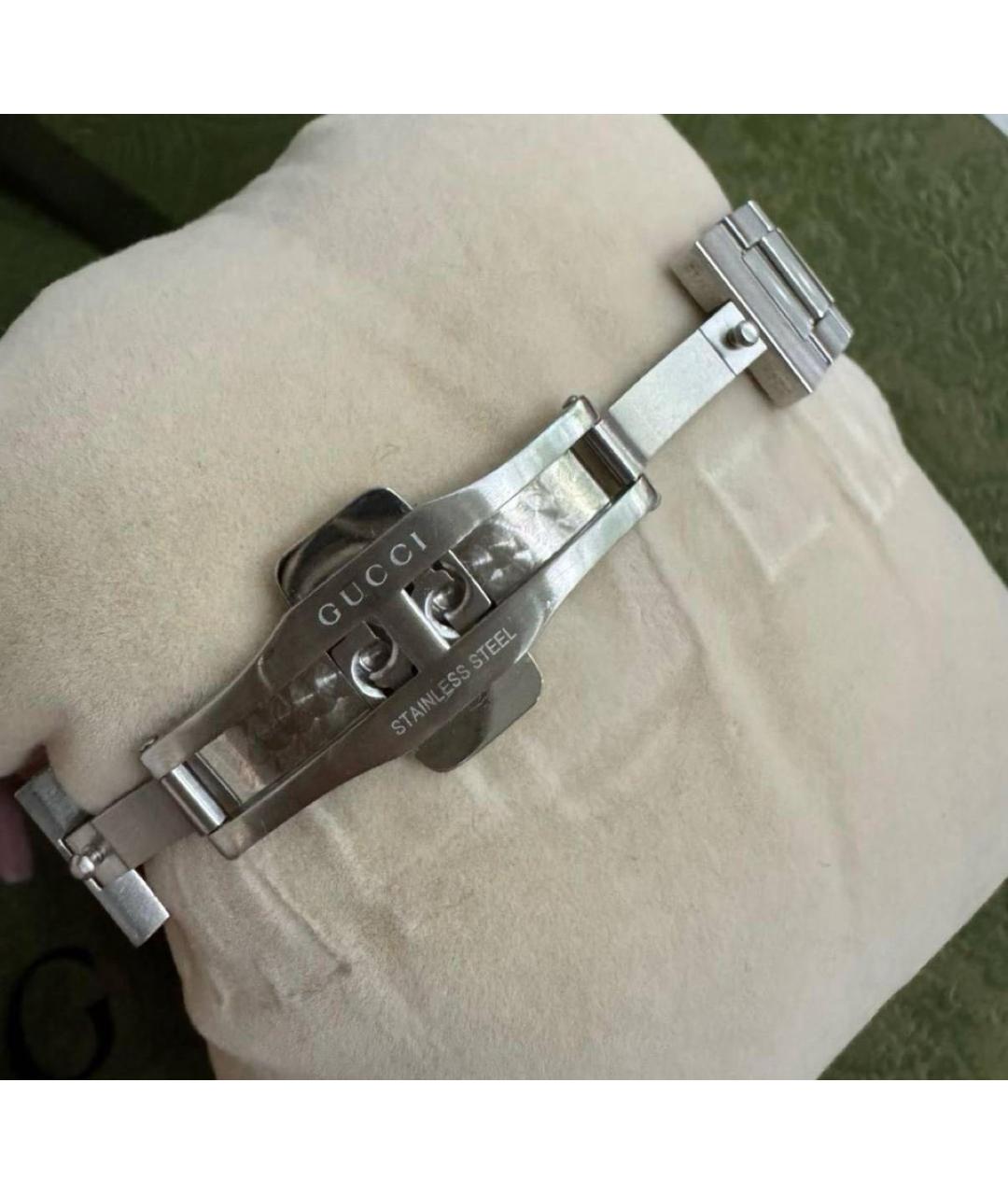 GUCCI Серебряные металлические часы, фото 3