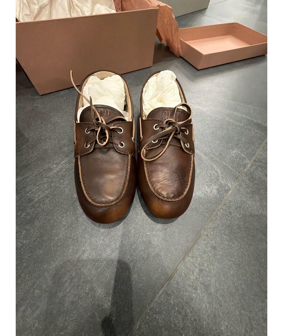 MIU MIU Коричневые кожаные мокасины, фото 3