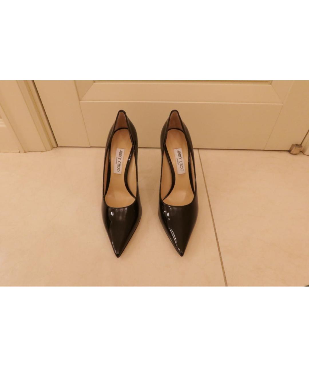 JIMMY CHOO Черные туфли из лакированной кожи, фото 2