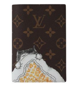 LOUIS VUITTON Обложка/футляр