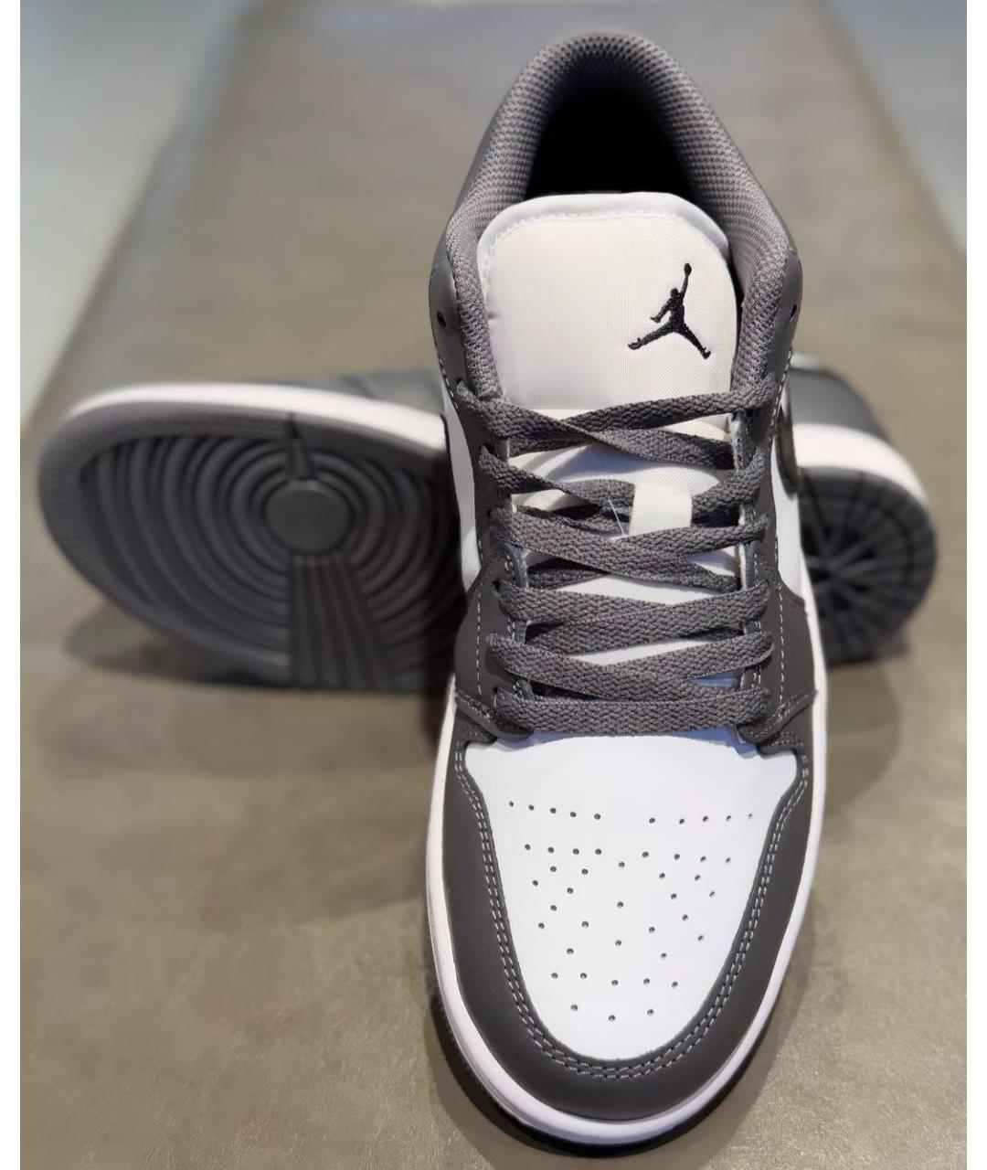 JORDAN Серые кожаные низкие кроссовки / кеды, фото 3