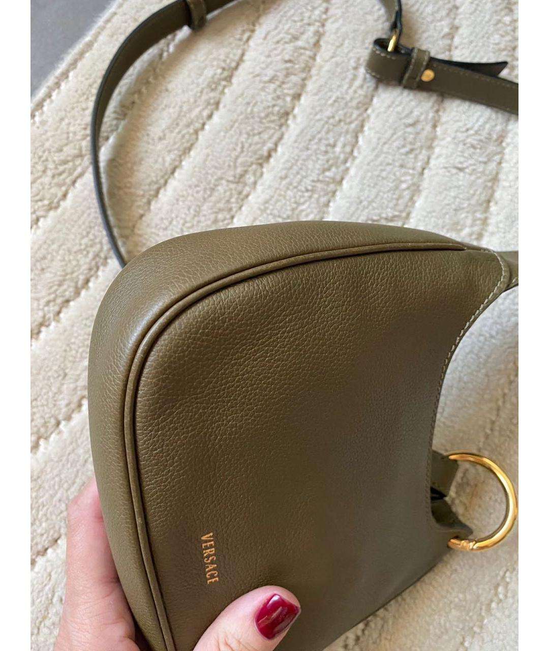 VERSACE Хаки кожаная сумка через плечо, фото 2