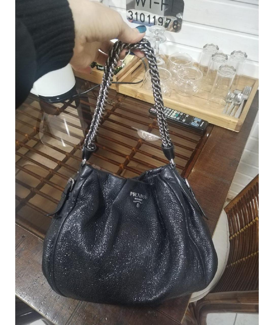 PRADA Черная кожаная сумка через плечо, фото 2