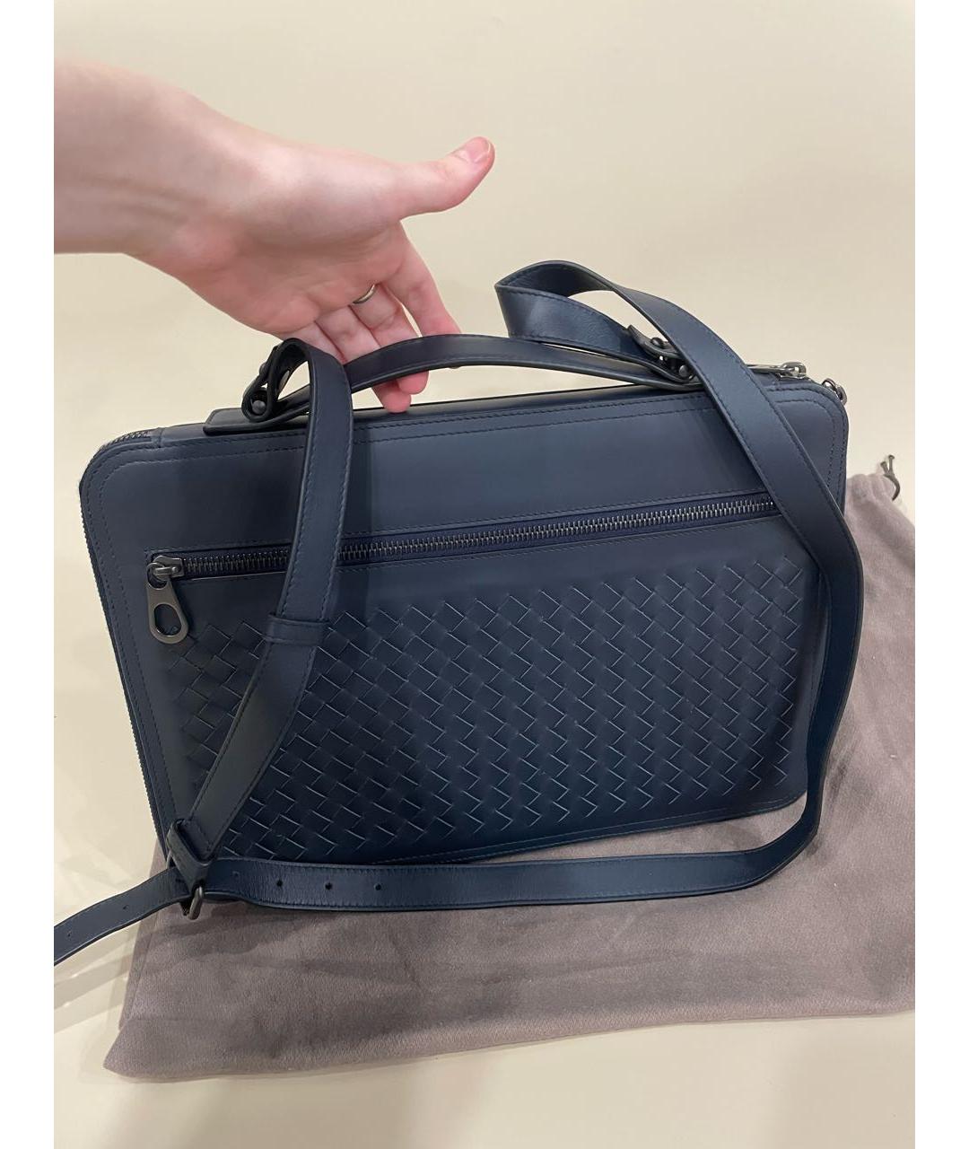 BOTTEGA VENETA Темно-синяя кожаная сумка на плечо, фото 2