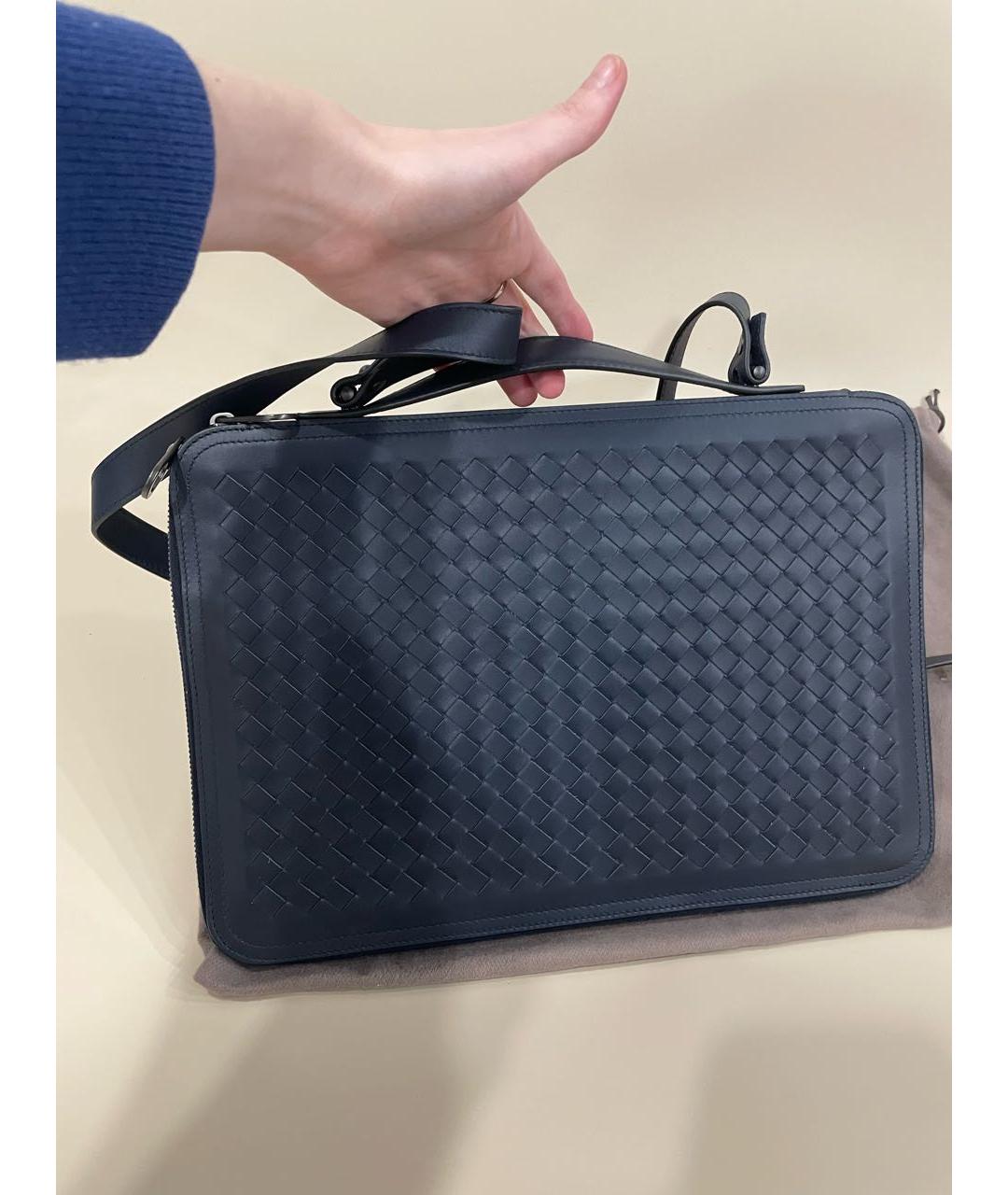 BOTTEGA VENETA Темно-синяя кожаная сумка на плечо, фото 9