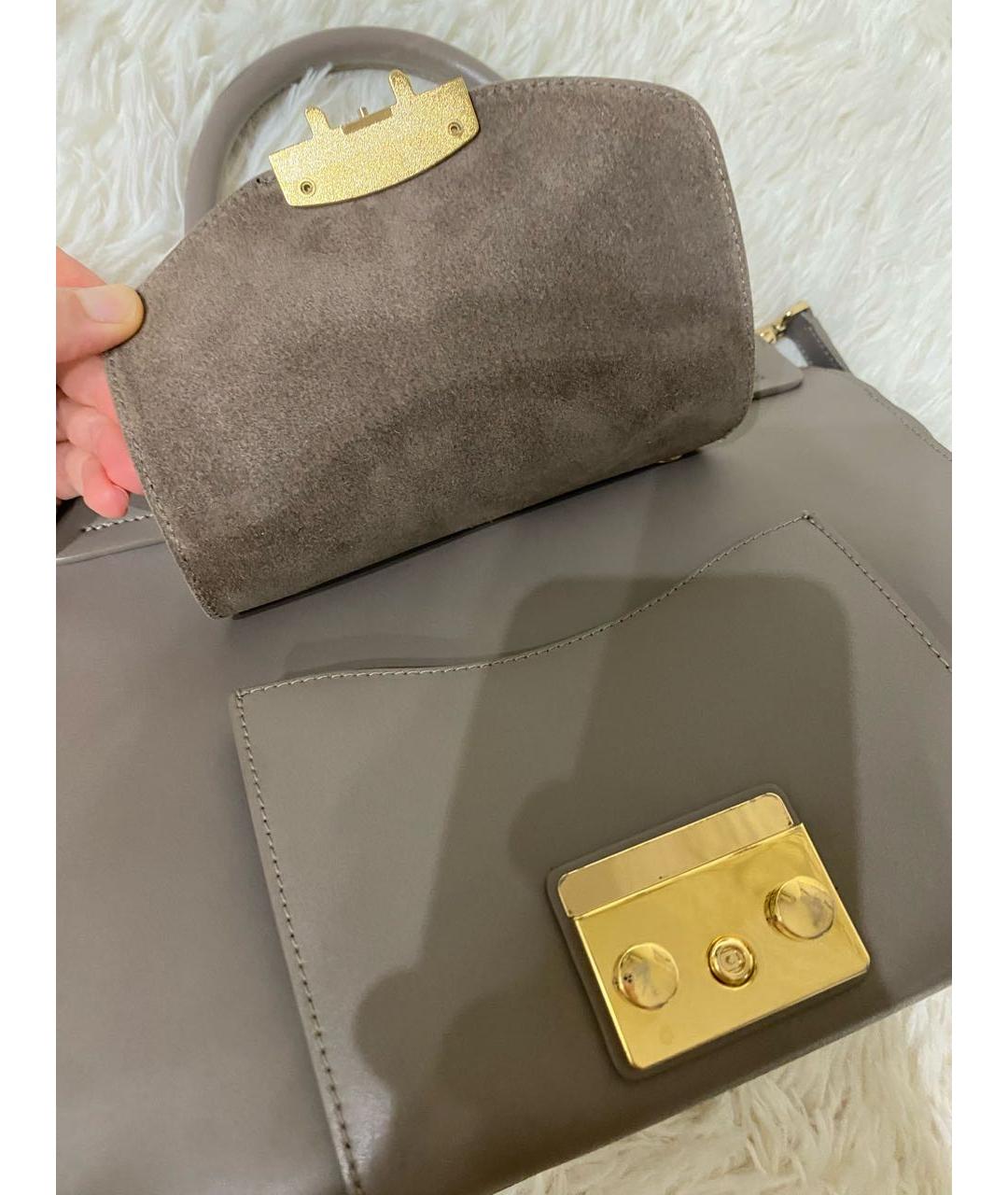 FURLA Серая кожаная сумка с короткими ручками, фото 4