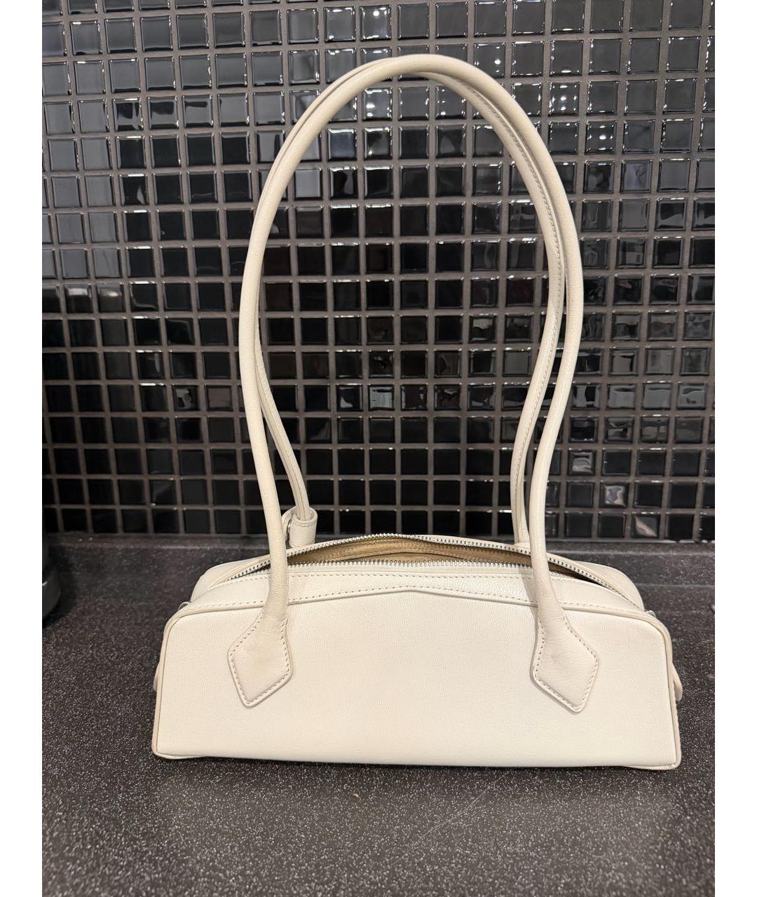ALAIA Белая кожаная сумка с короткими ручками, фото 2