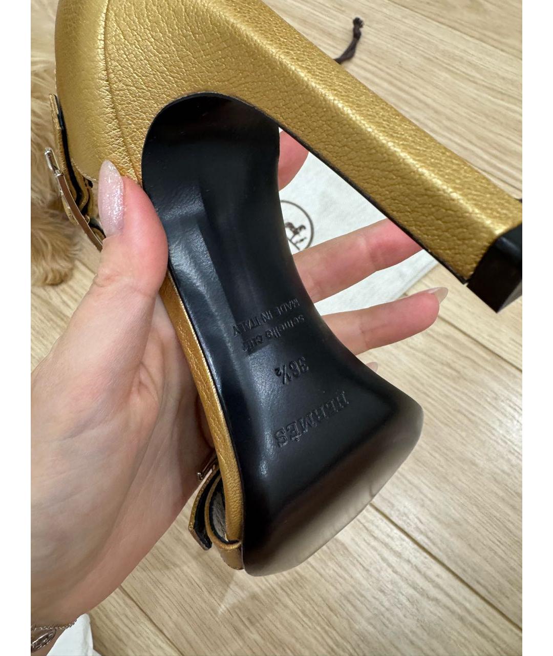 HERMES Золотые кожаные босоножки, фото 4
