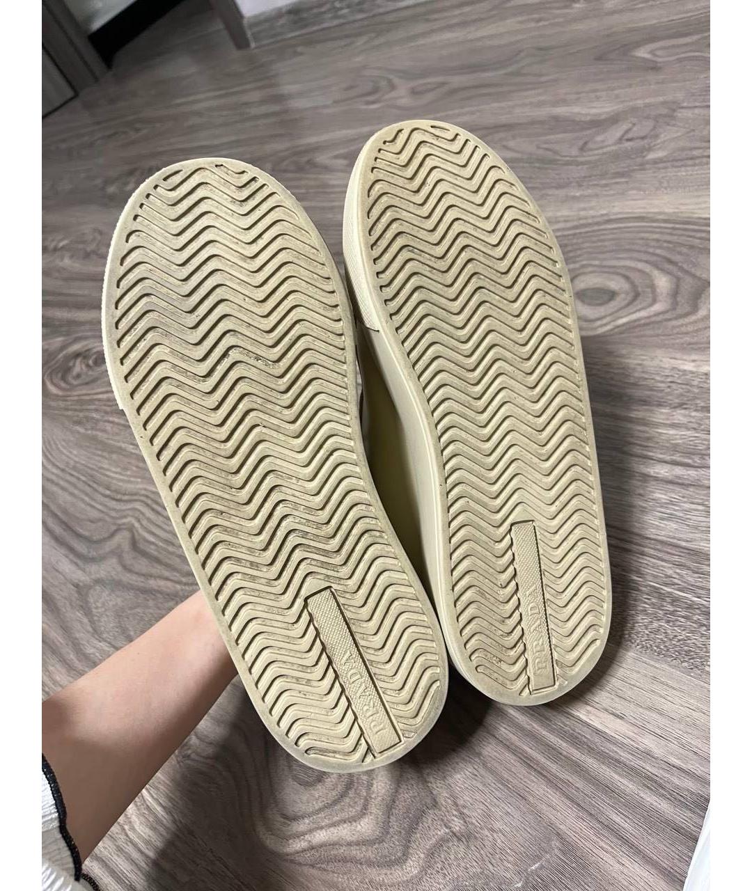 PRADA Бежевые кожаные кеды, фото 6