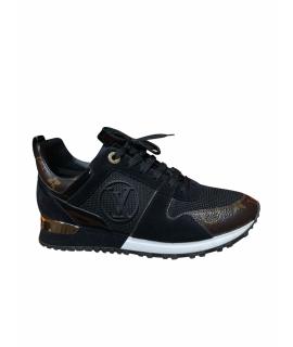 LOUIS VUITTON Кроссовки