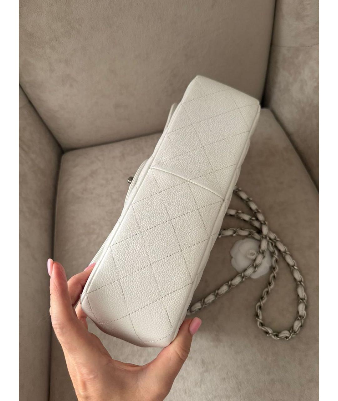 CHANEL Белая кожаная сумка через плечо, фото 3