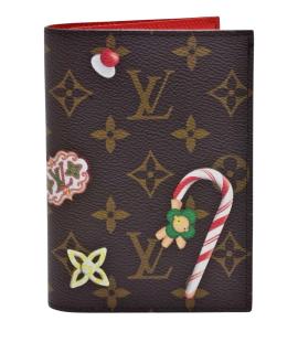 LOUIS VUITTON Обложка/футляр