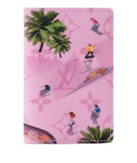 LOUIS VUITTON Обложка/футляр