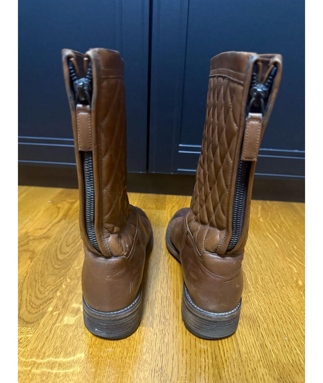 CHANEL Коричневые кожаные ботинки, фото 4