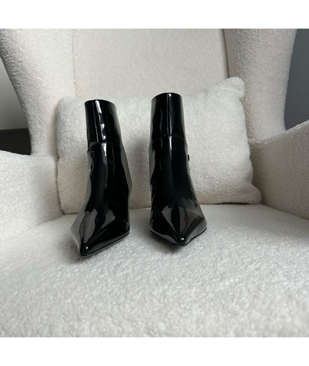 JIMMY CHOO Черные ботильоны из лакированной кожи, фото 2