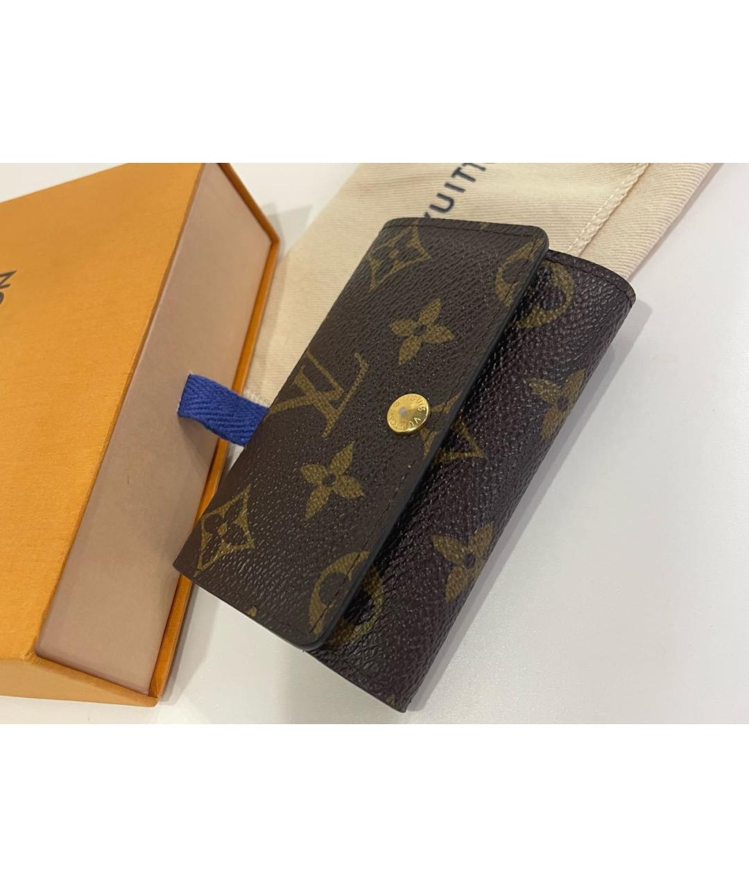 LOUIS VUITTON Коричневая ключница, фото 2