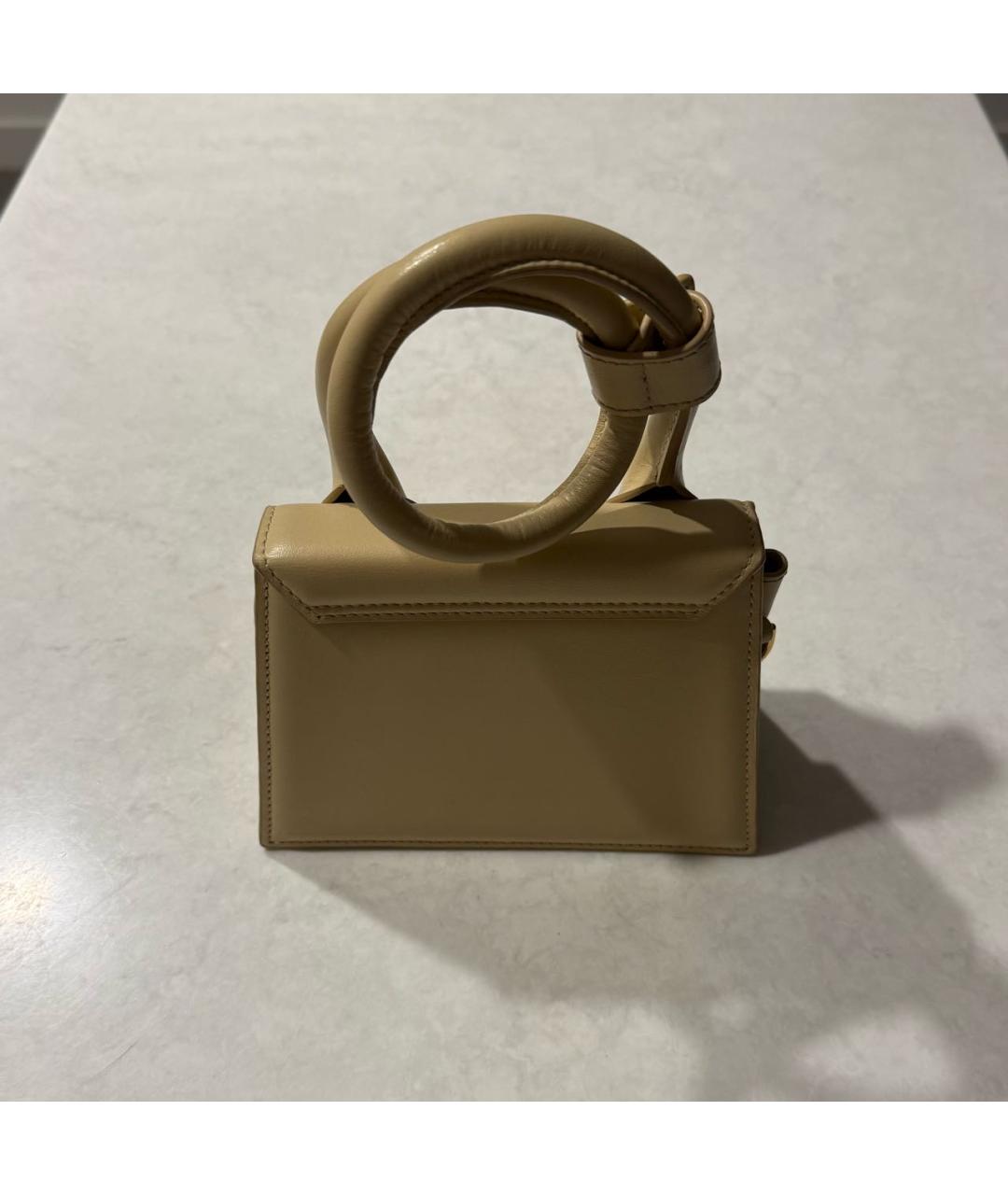 JACQUEMUS Бежевая кожаная сумка с короткими ручками, фото 2