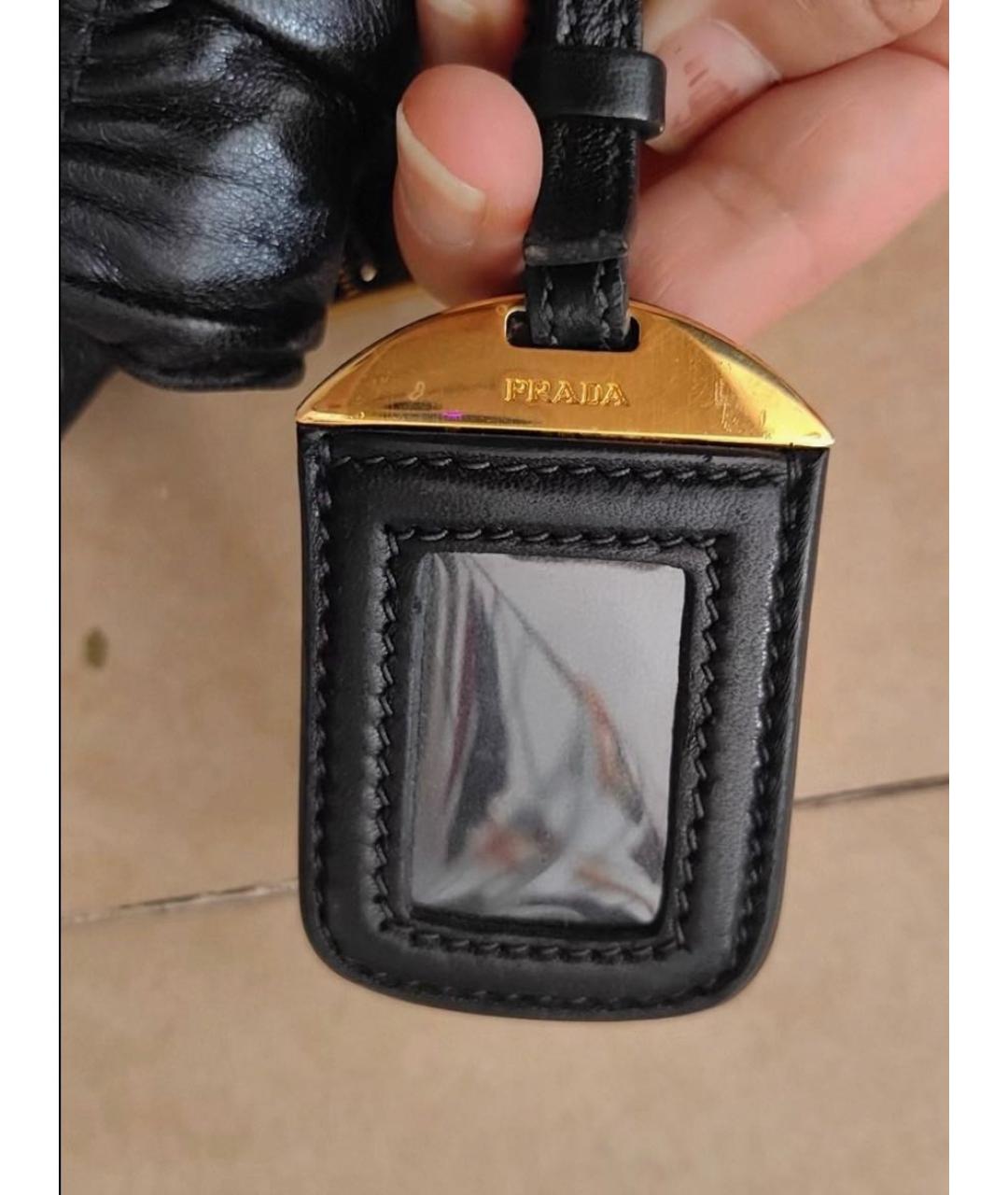 PRADA Черная кожаная сумка с короткими ручками, фото 7