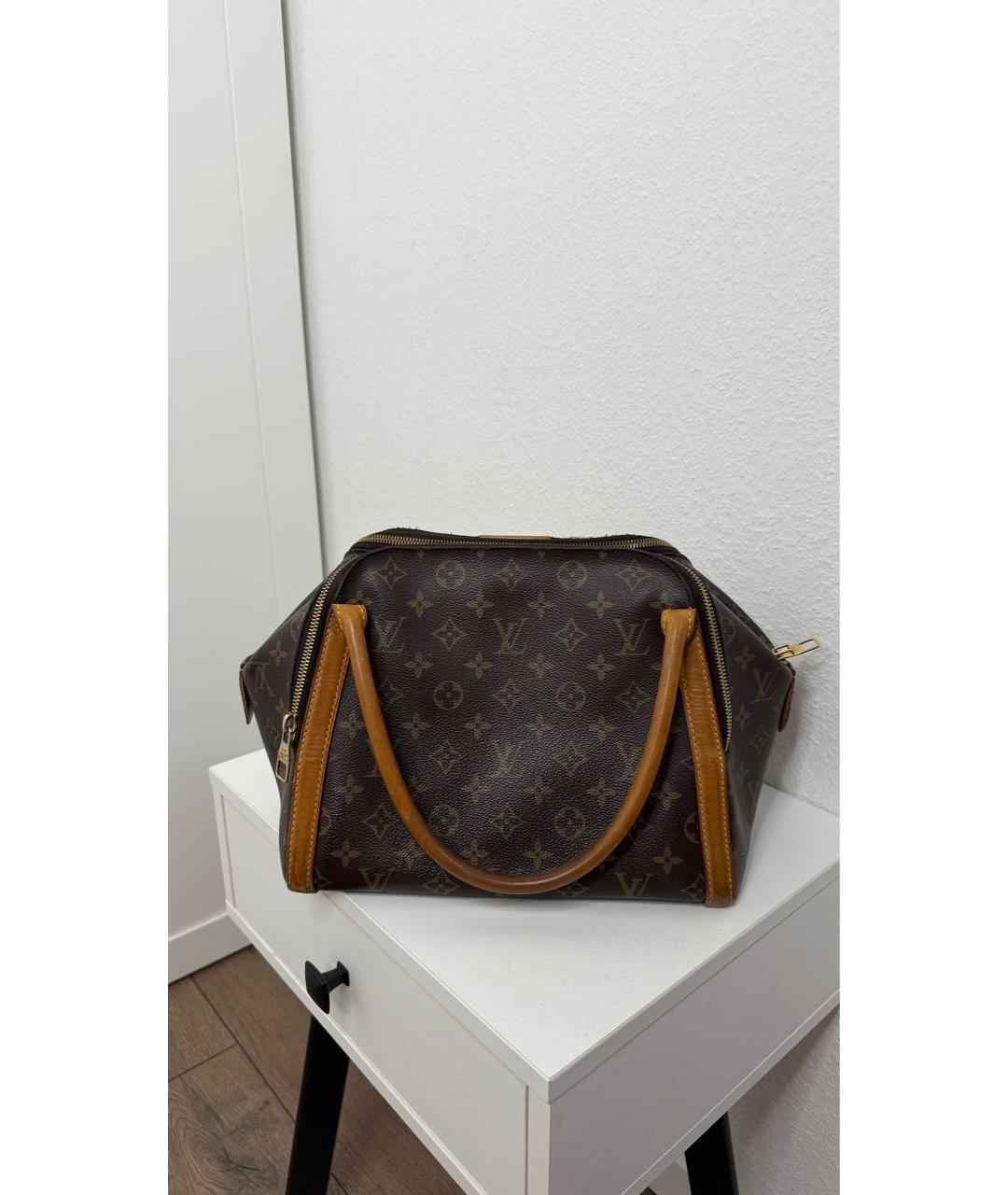 LOUIS VUITTON Коричневая сумка с короткими ручками, фото 3