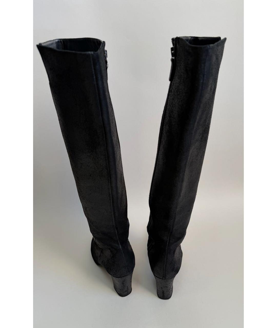 CHANEL Черные замшевые сапоги, фото 3