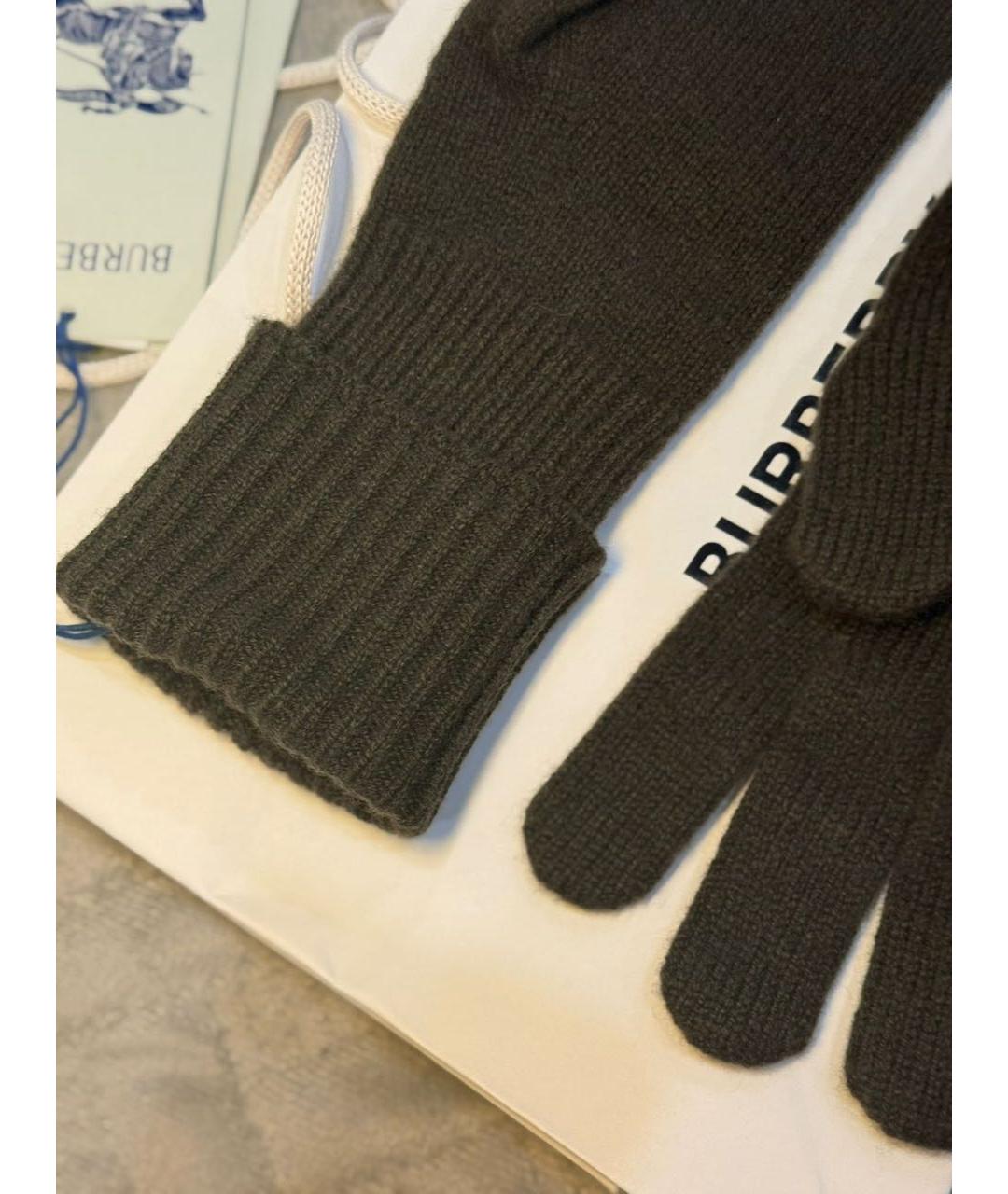 BURBERRY Черные кашемировые перчатки, фото 4