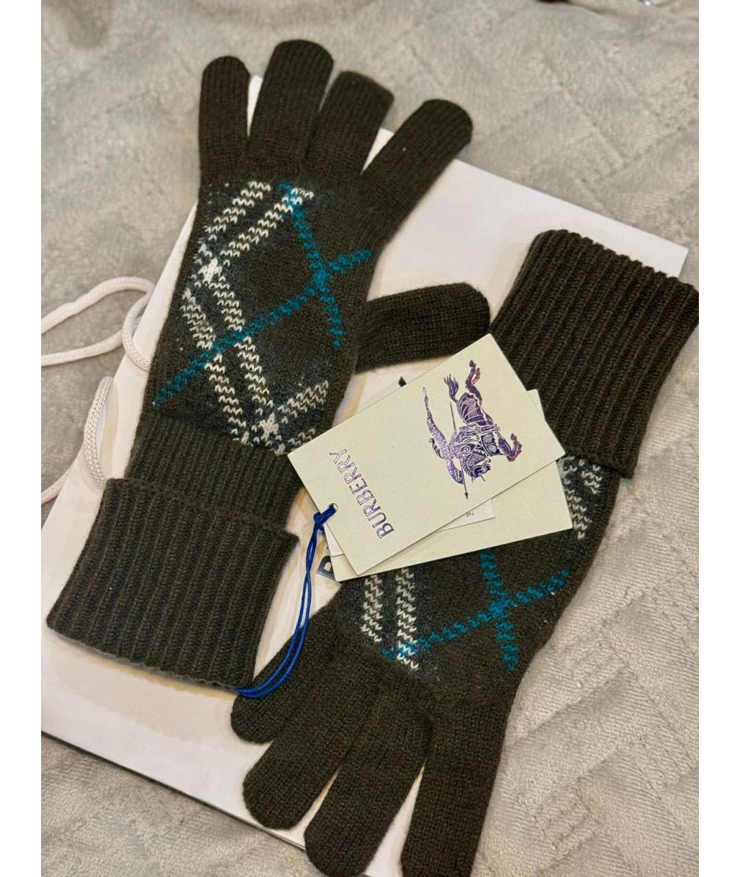 BURBERRY Черные кашемировые перчатки, фото 7