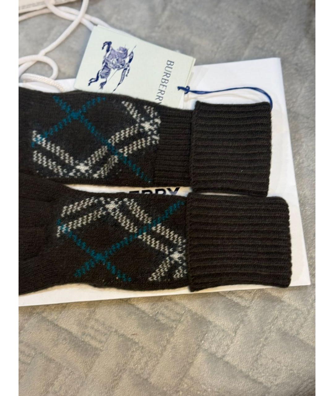 BURBERRY Черные кашемировые перчатки, фото 6