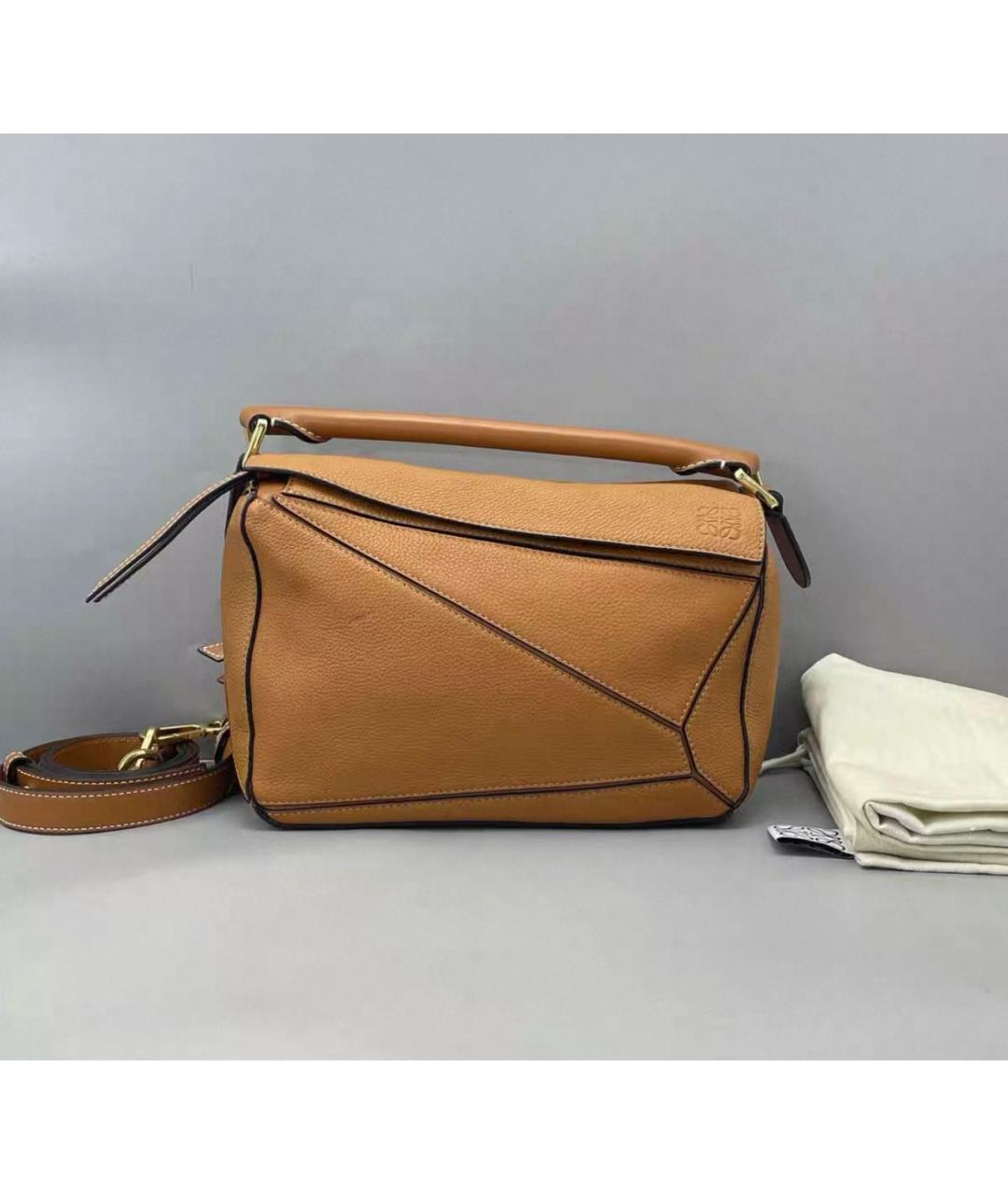 LOEWE Коричневая кожаная сумка через плечо, фото 9