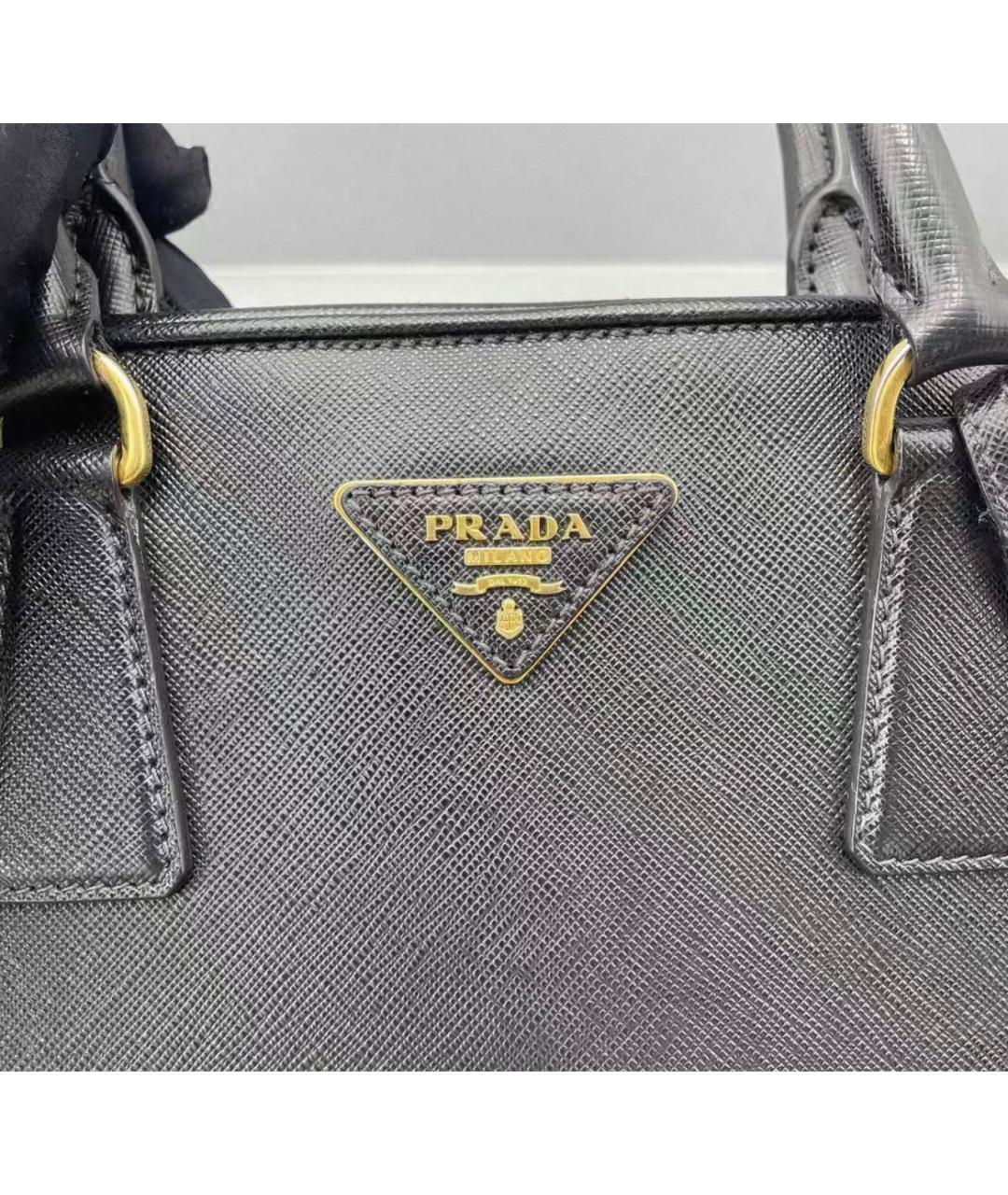 PRADA Черная кожаная сумка через плечо, фото 5
