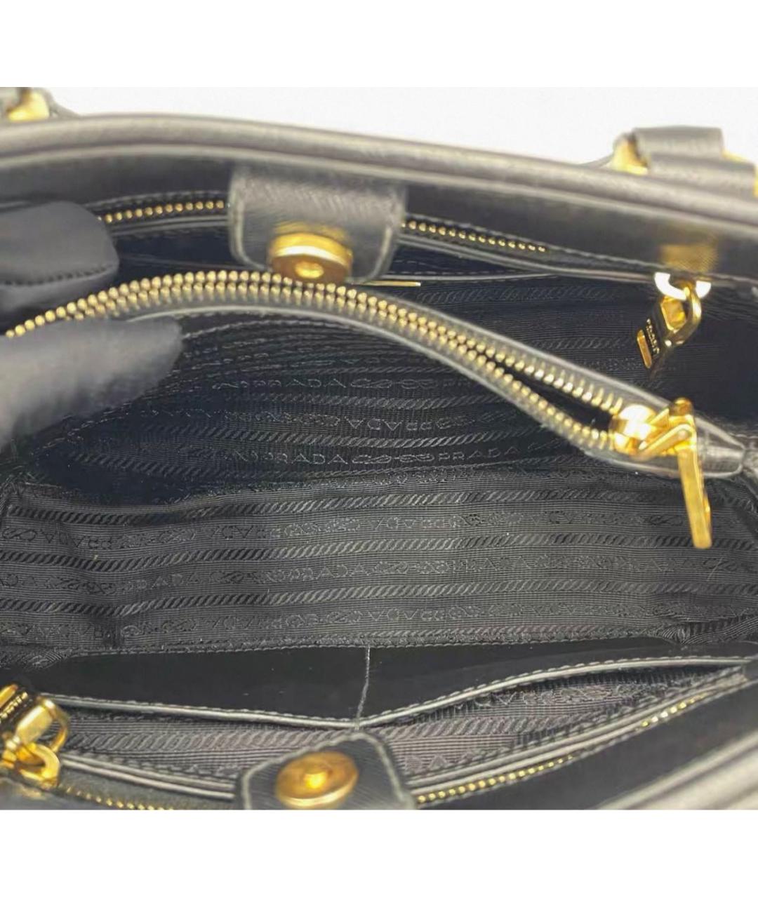 PRADA Черная кожаная сумка через плечо, фото 7
