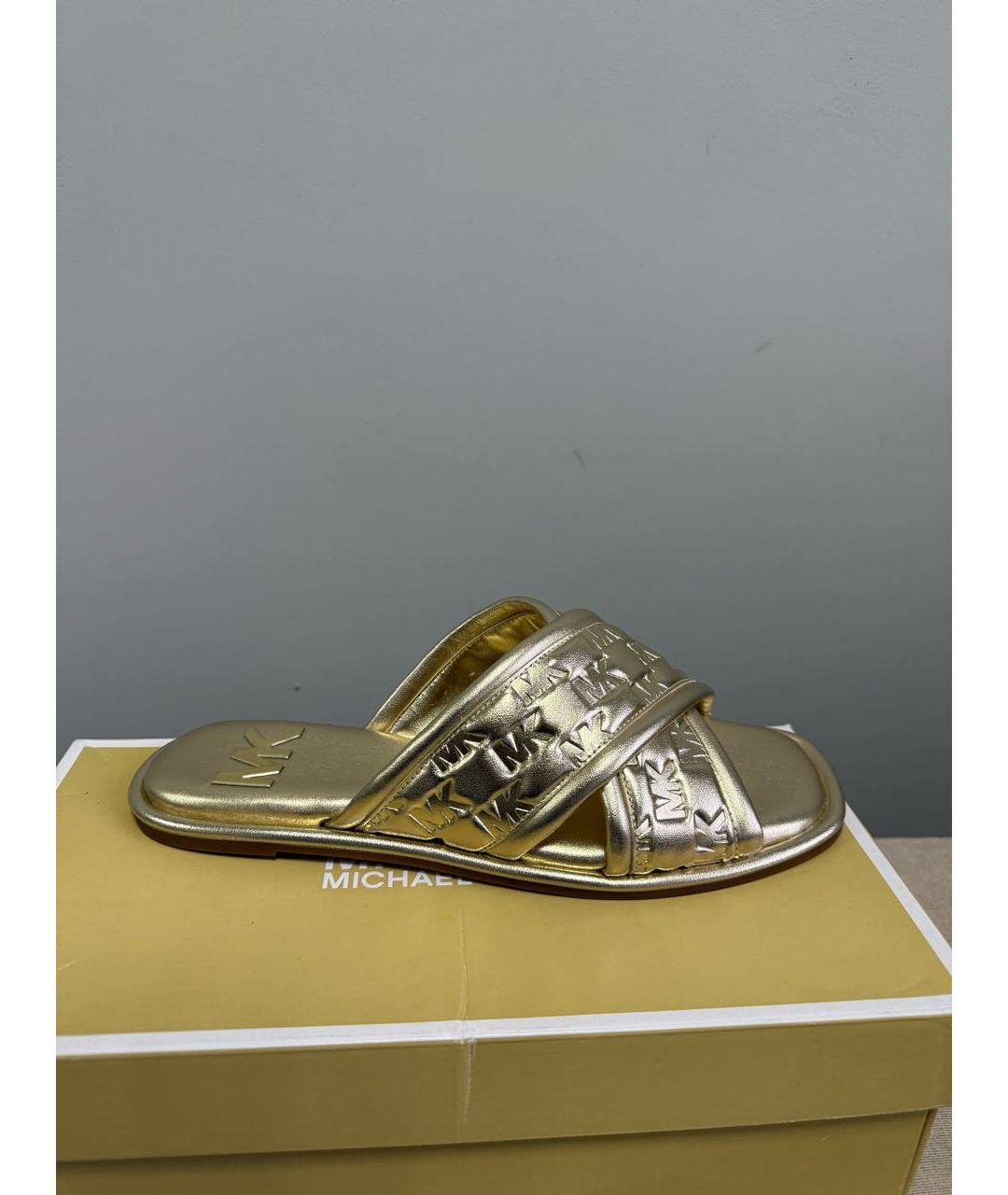 MICHAEL KORS Золотые шлепанцы, фото 6