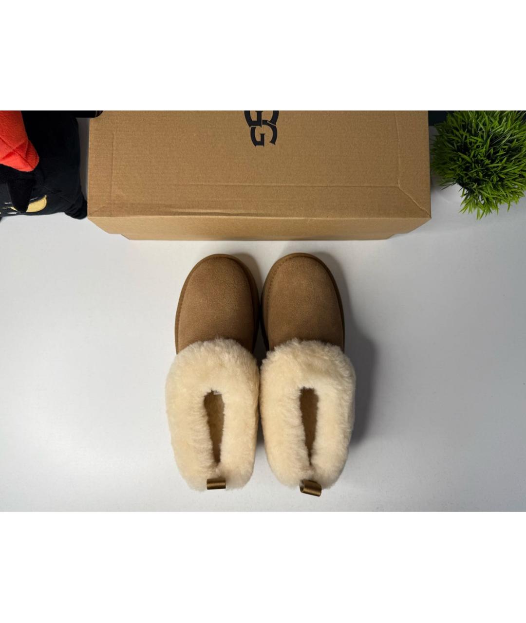 UGG AUSTRALIA Коричневые замшевые сабо, фото 6