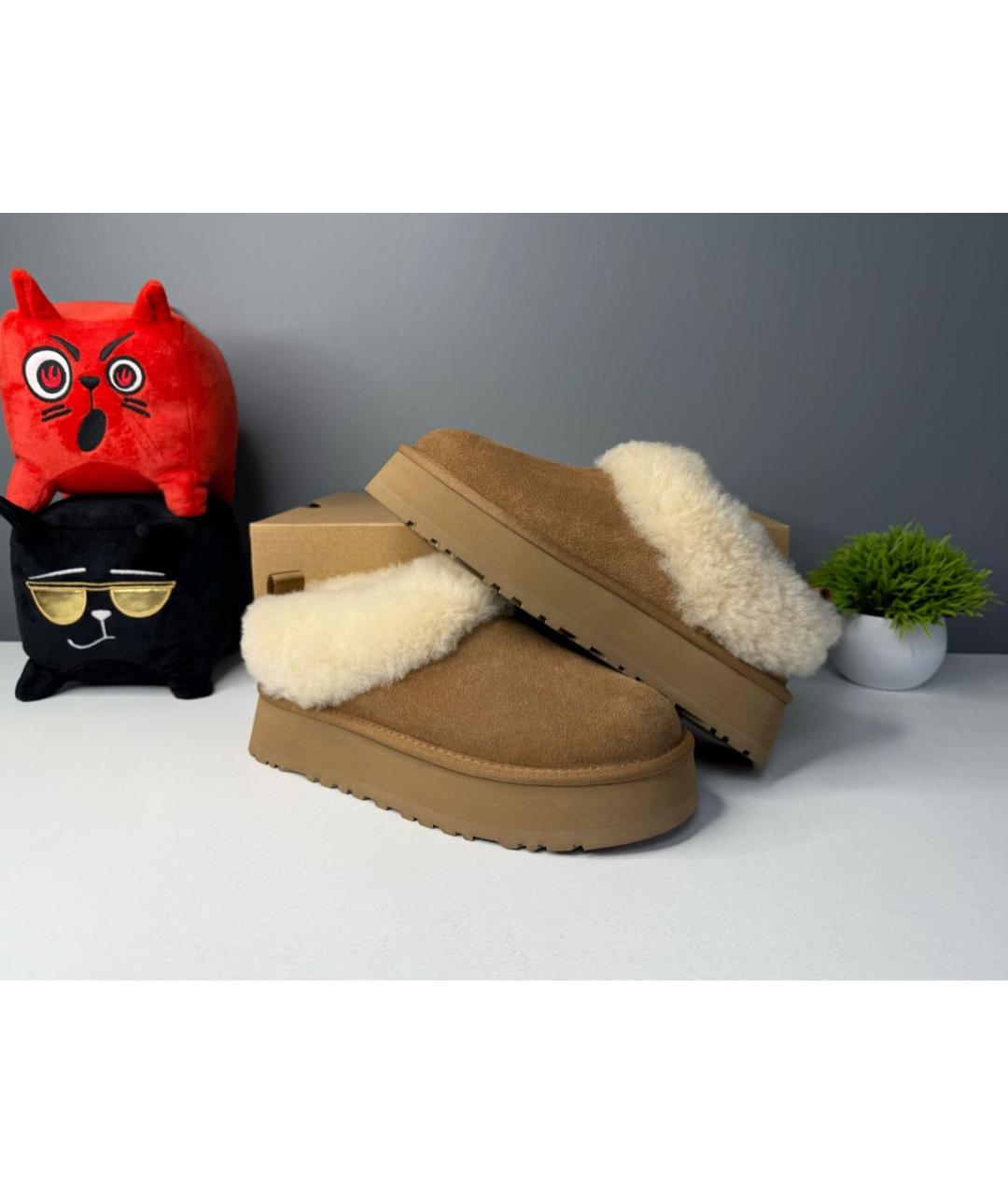 UGG AUSTRALIA Коричневые замшевые сабо, фото 2