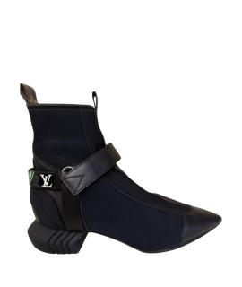 LOUIS VUITTON Ботильоны