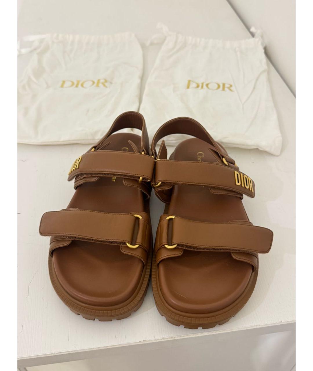CHRISTIAN DIOR Коричневые кожаные сандалии, фото 3