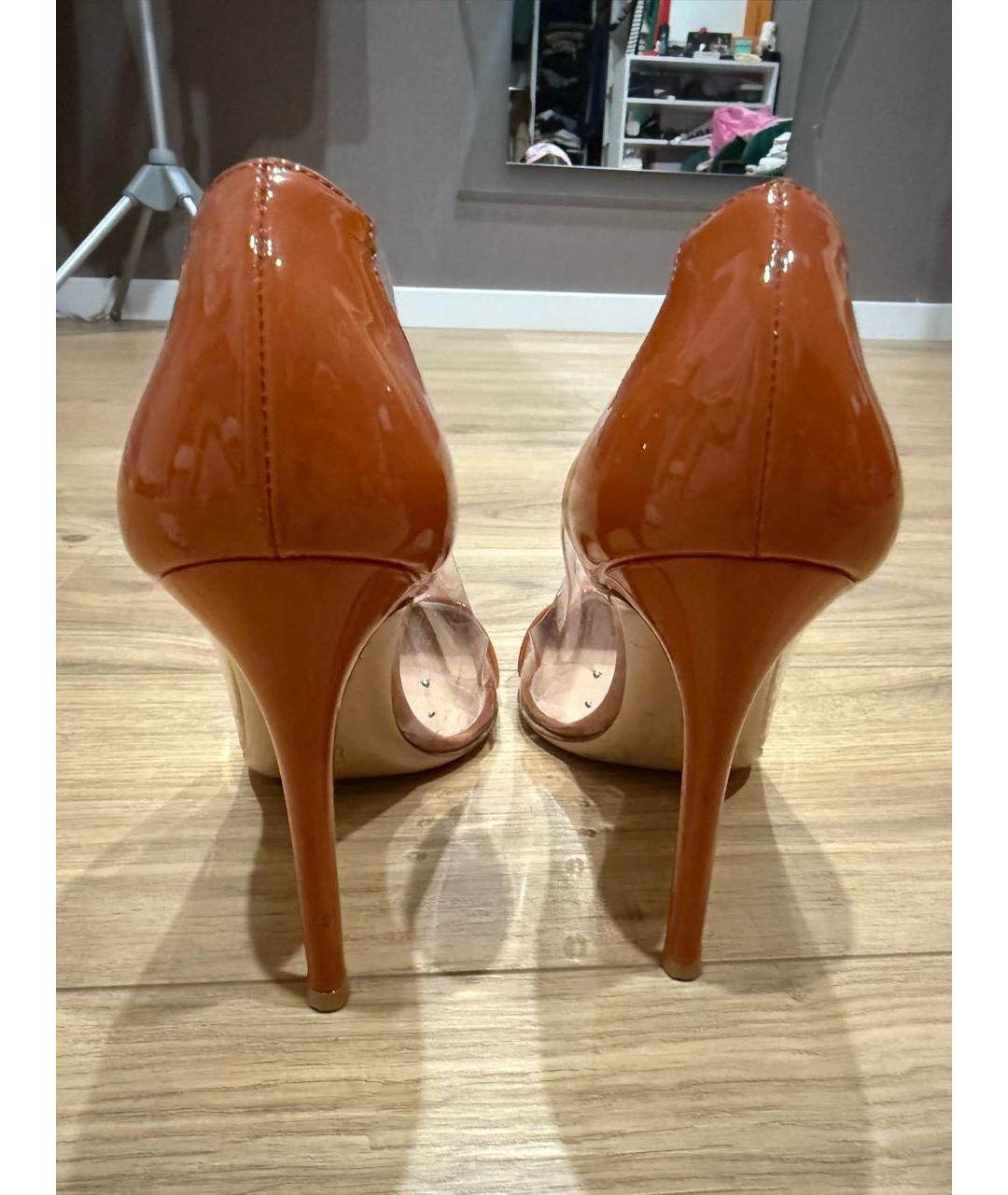 GIANVITO ROSSI Оранжевое туфли из лакированной кожи, фото 4