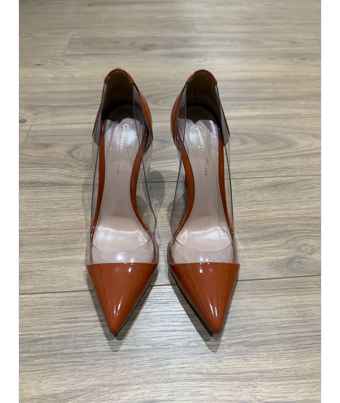 GIANVITO ROSSI Оранжевое туфли из лакированной кожи, фото 2