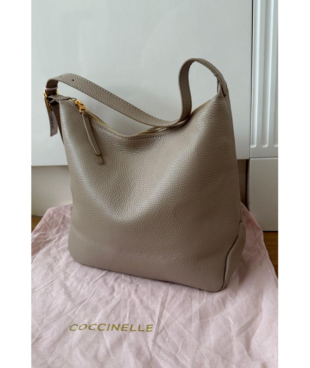 COCCINELLE Бежевая кожаная сумка через плечо, фото 6
