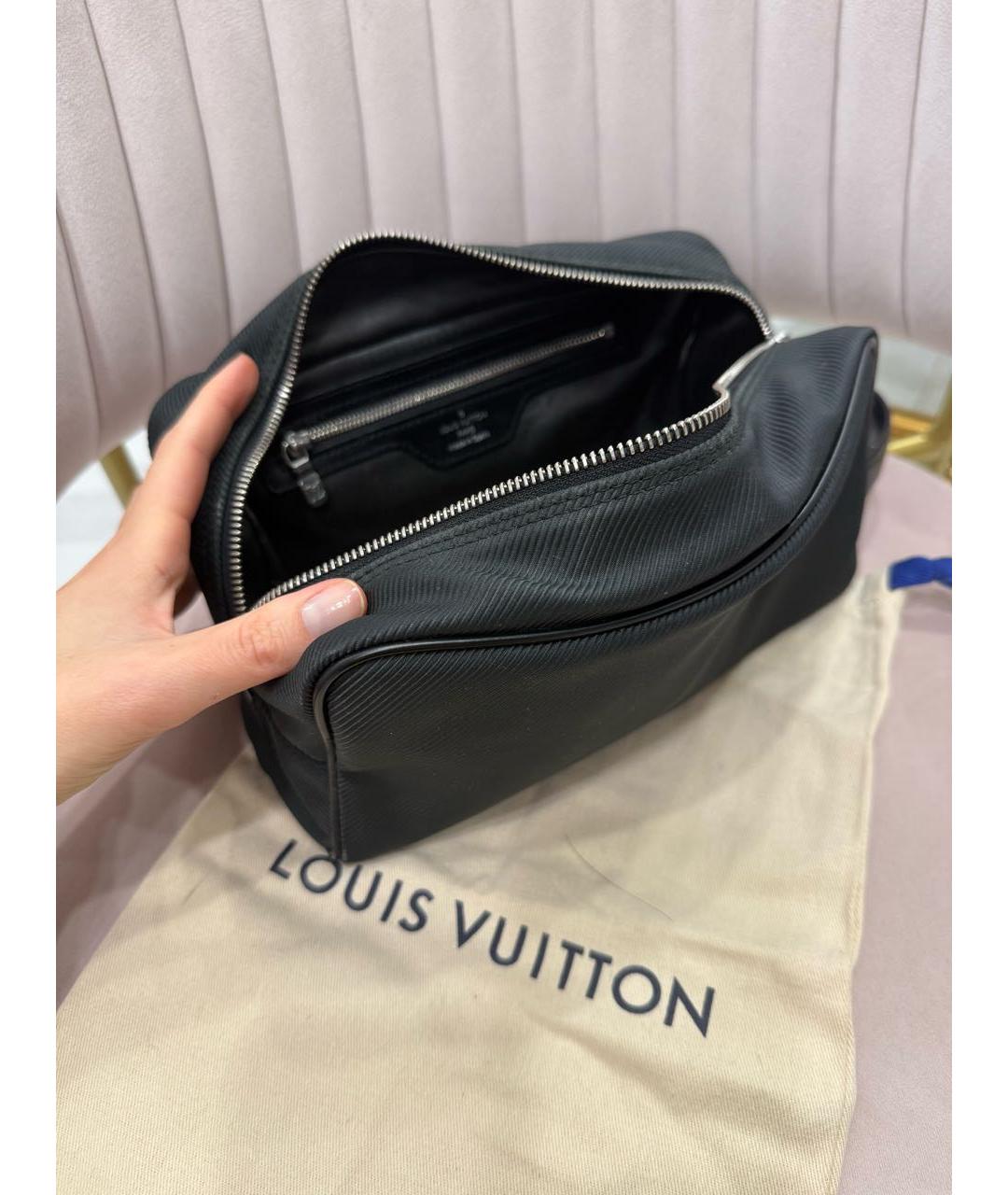 LOUIS VUITTON Черная тканевая косметичка, фото 5