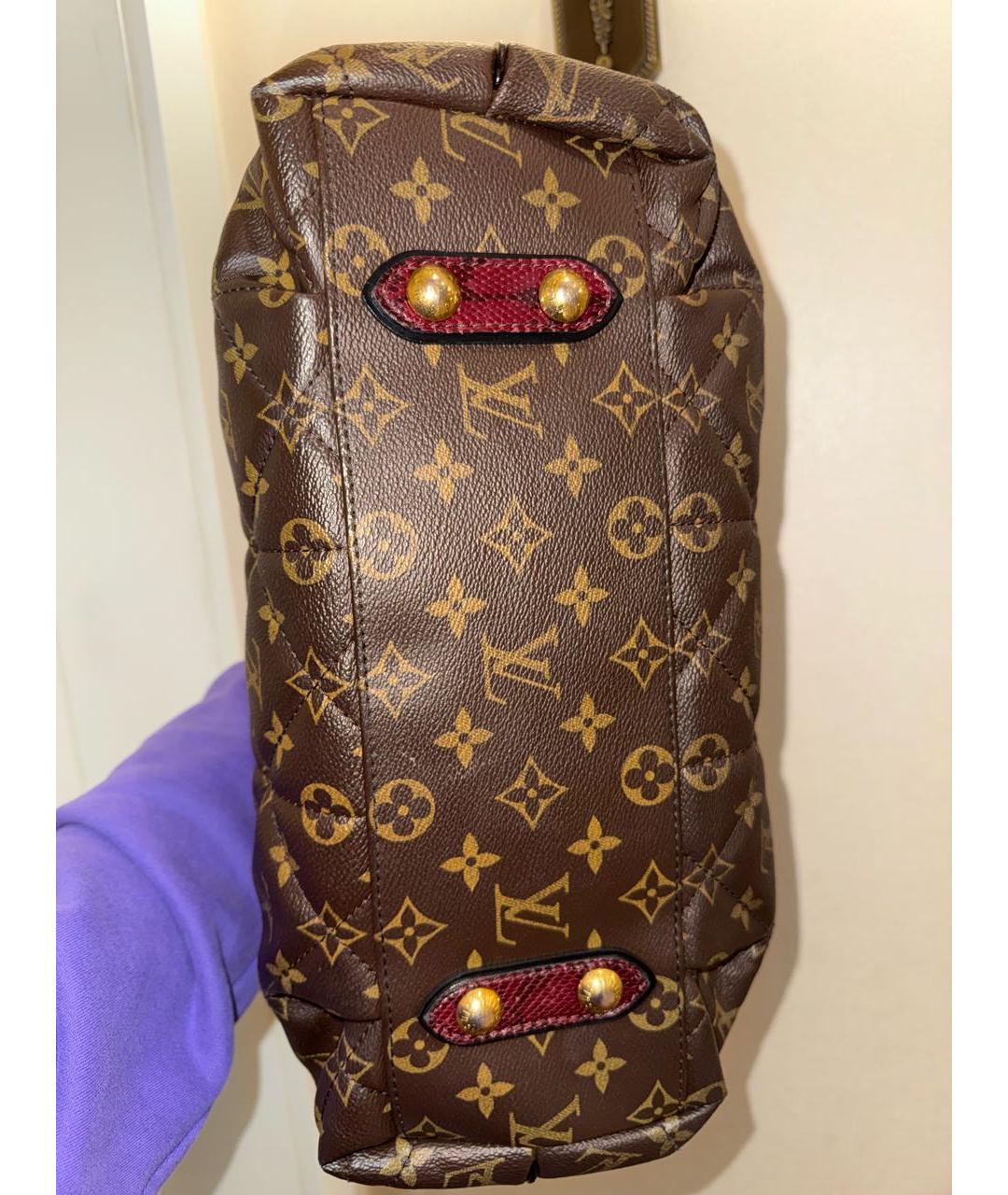 LOUIS VUITTON Коричневая сумка с короткими ручками из экзотической кожи, фото 6