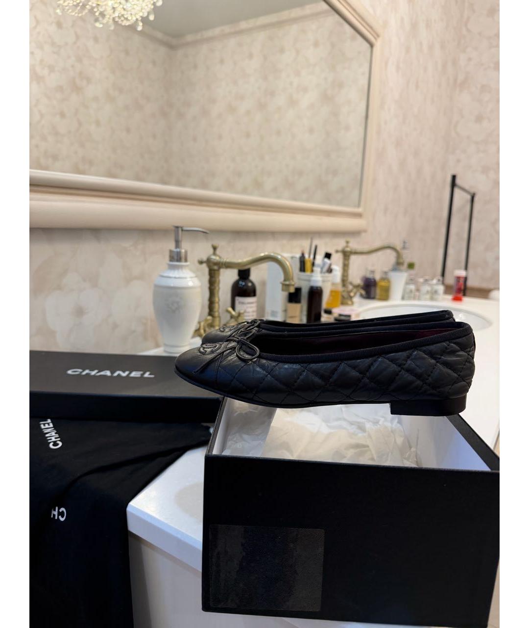 CHANEL Черные кожаные балетки, фото 4