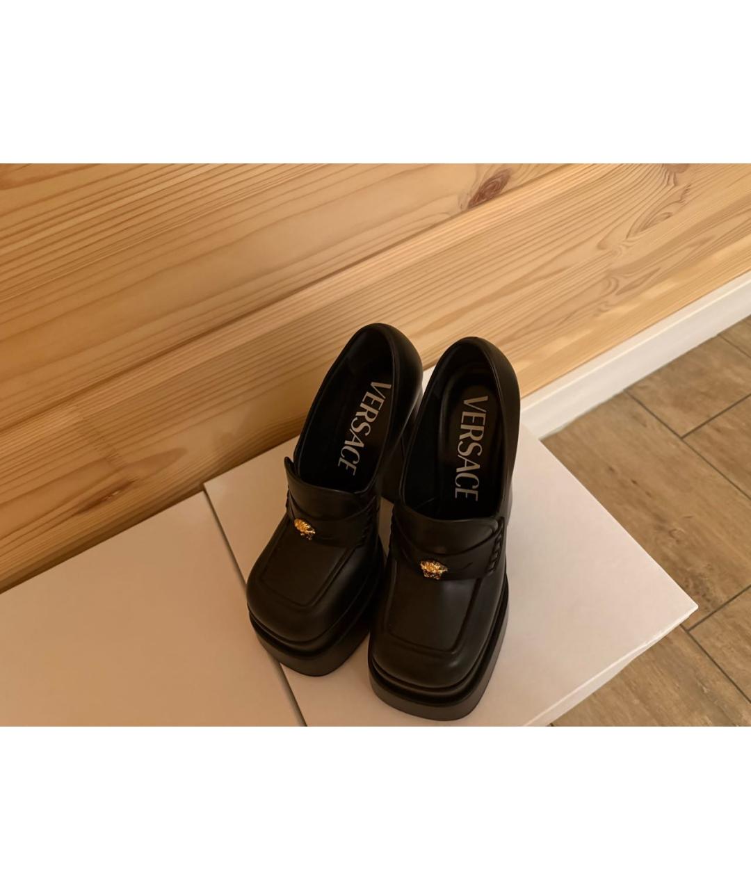 VERSACE Черные кожаные туфли, фото 2