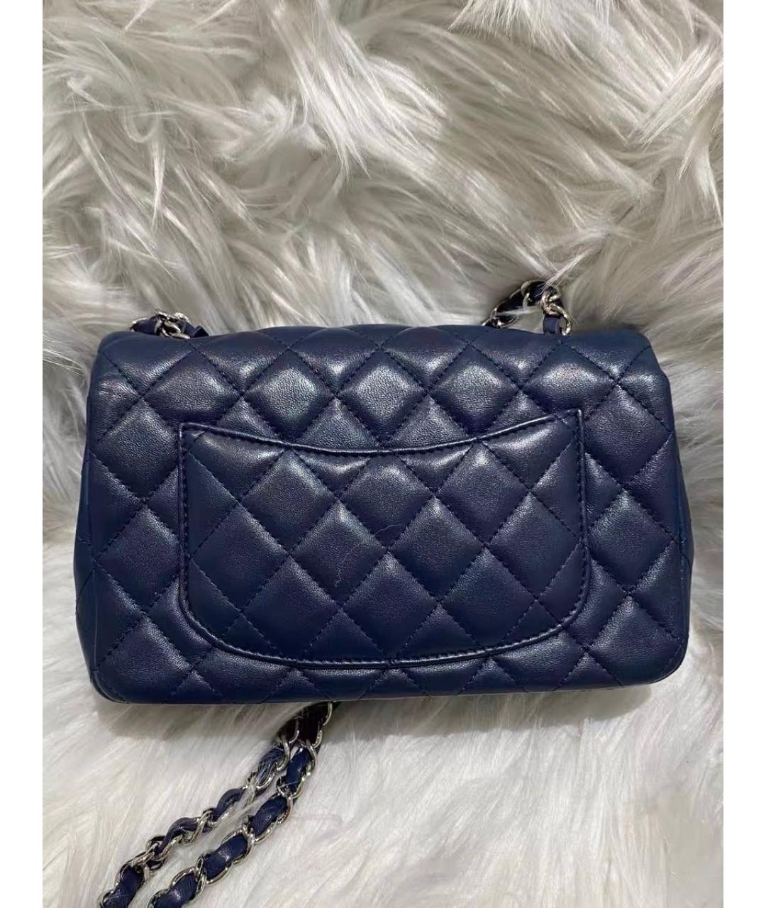 CHANEL Темно-синяя кожаная сумка через плечо, фото 3