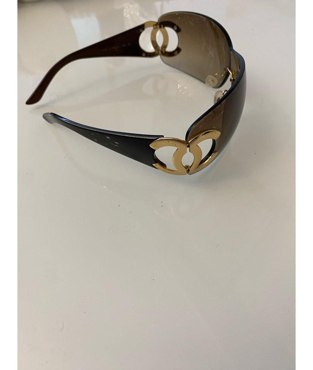 CHANEL Коричневые пластиковые солнцезащитные очки, фото 2