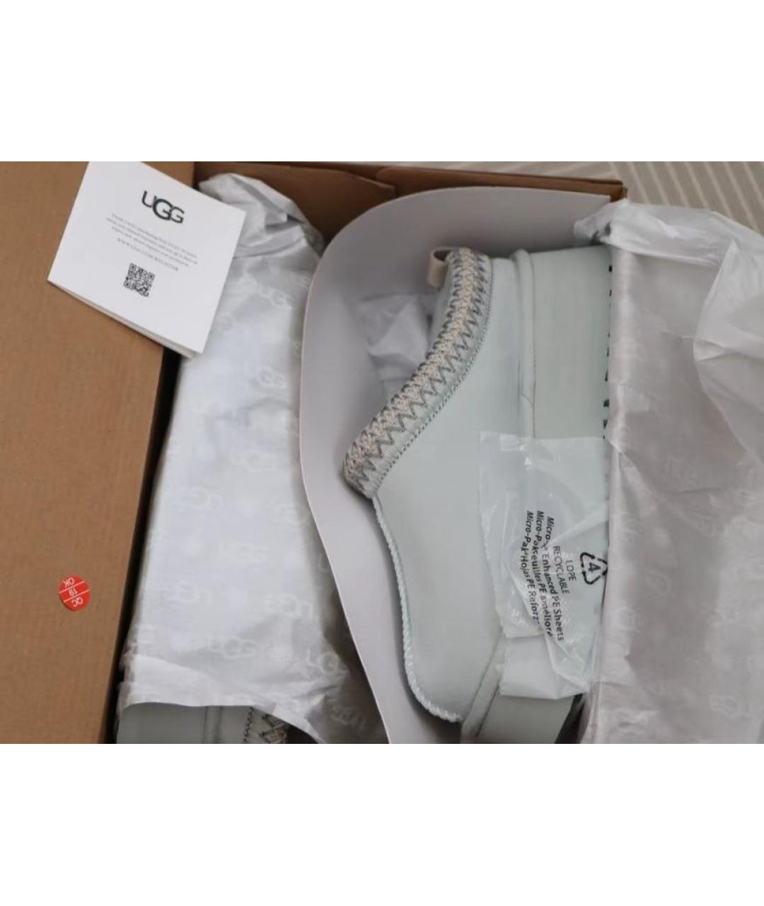 UGG AUSTRALIA Белые замшевые низкие ботинки, фото 5