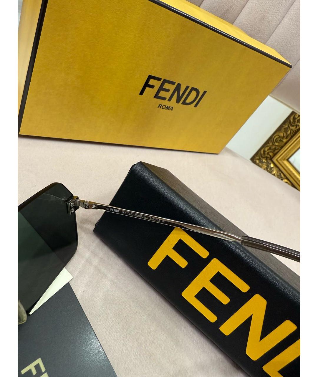 FENDI Серебряные металлические солнцезащитные очки, фото 5