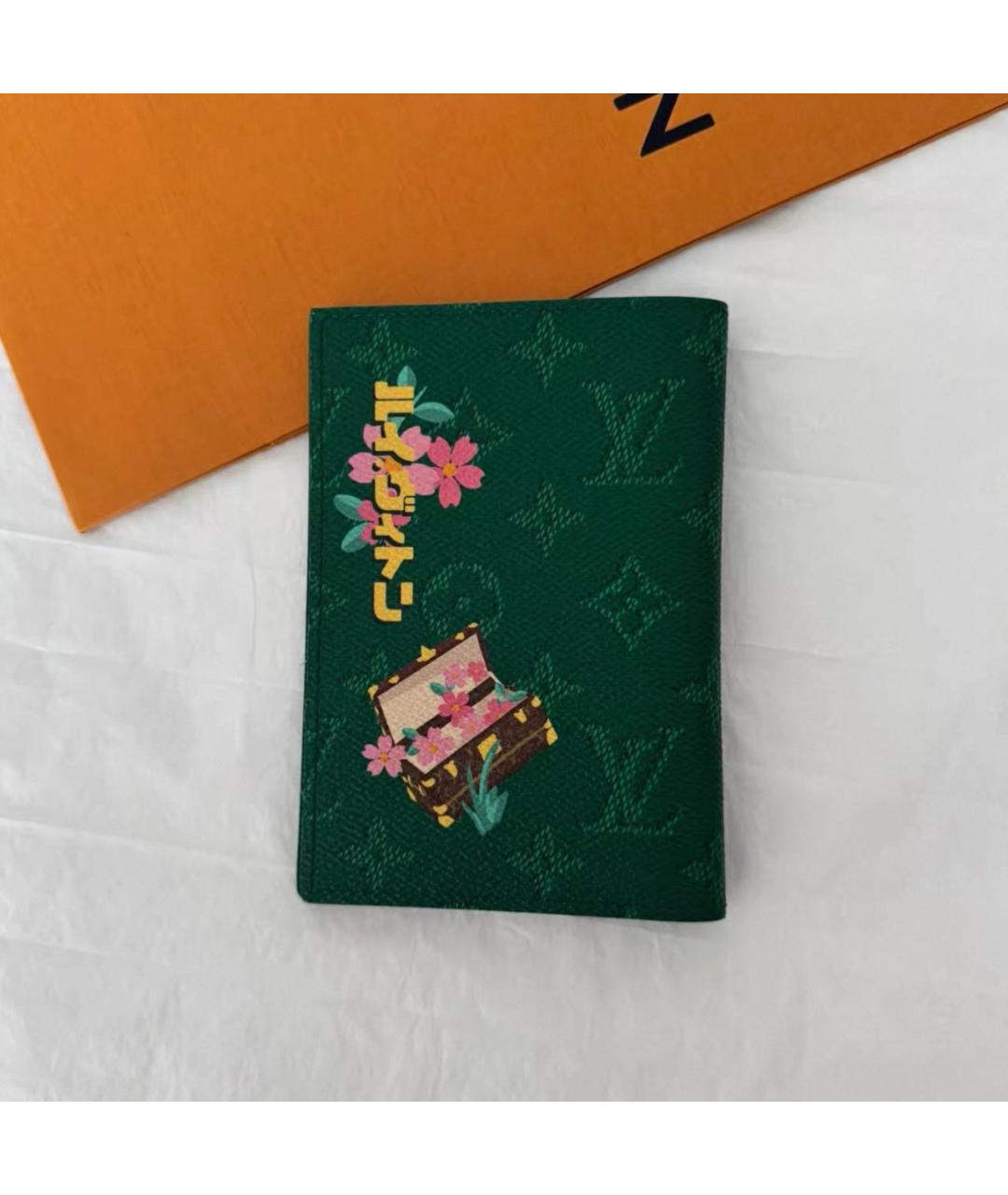 LOUIS VUITTON Зеленый кожаный кошелек, фото 3