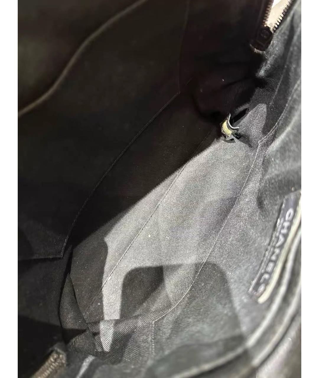 CHANEL Черная кожаная сумка с короткими ручками, фото 8