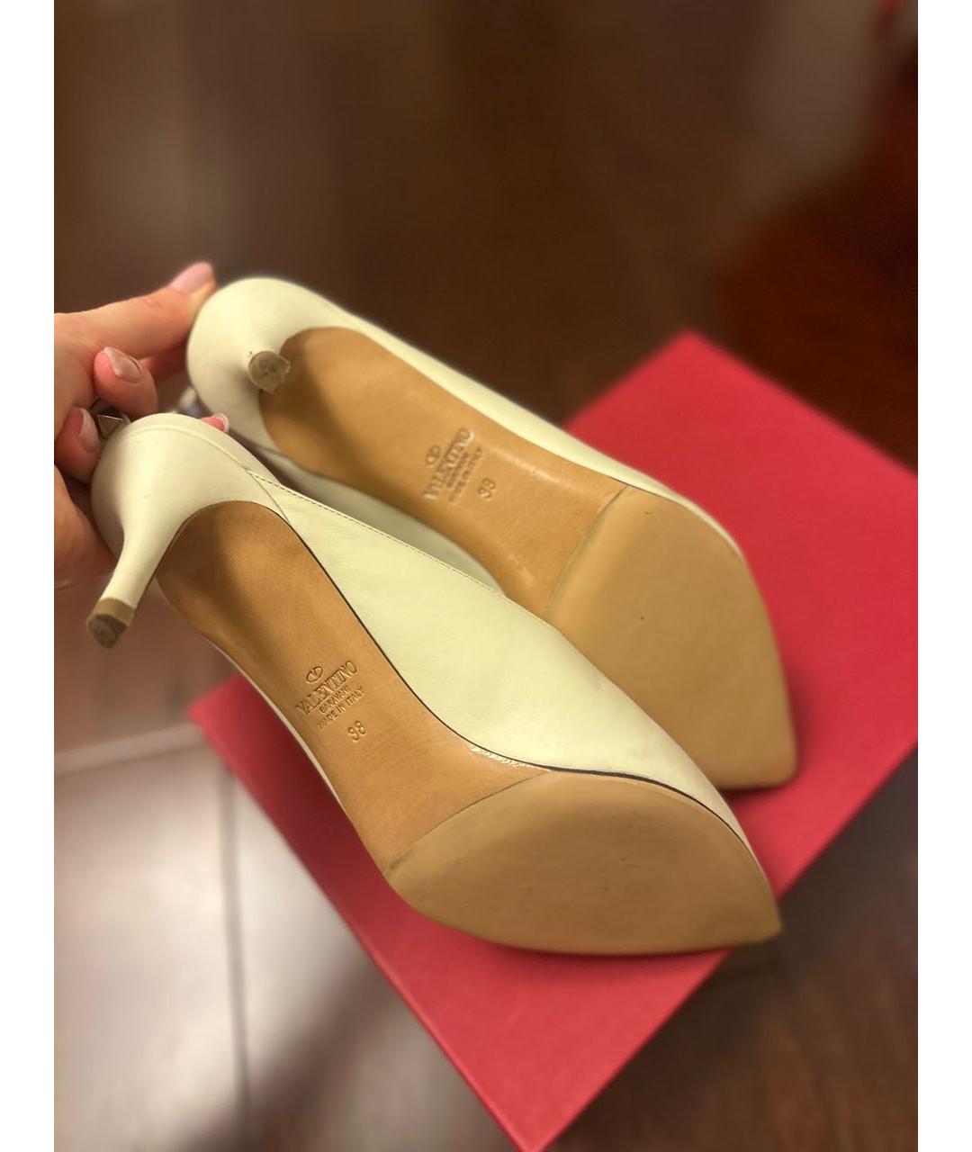 VALENTINO Бежевые кожаные туфли, фото 6